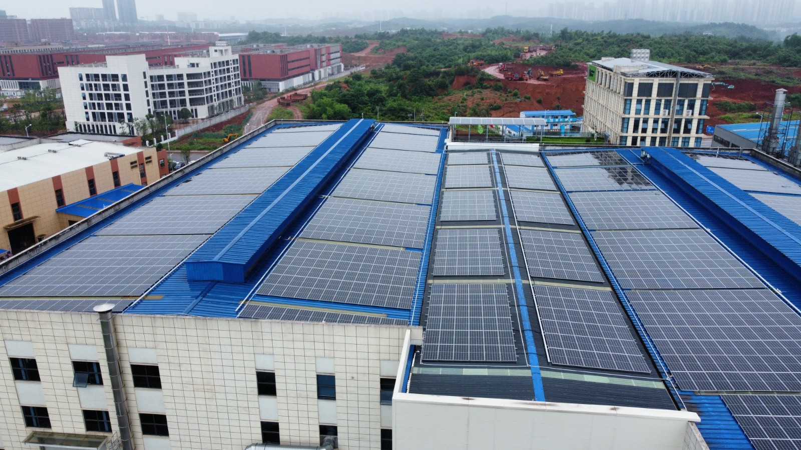 【快讯】株洲企业加速绿色能源转型 9001cc金沙以诚为本承建瑞德尔1.1MW光伏屋顶项目完工交付