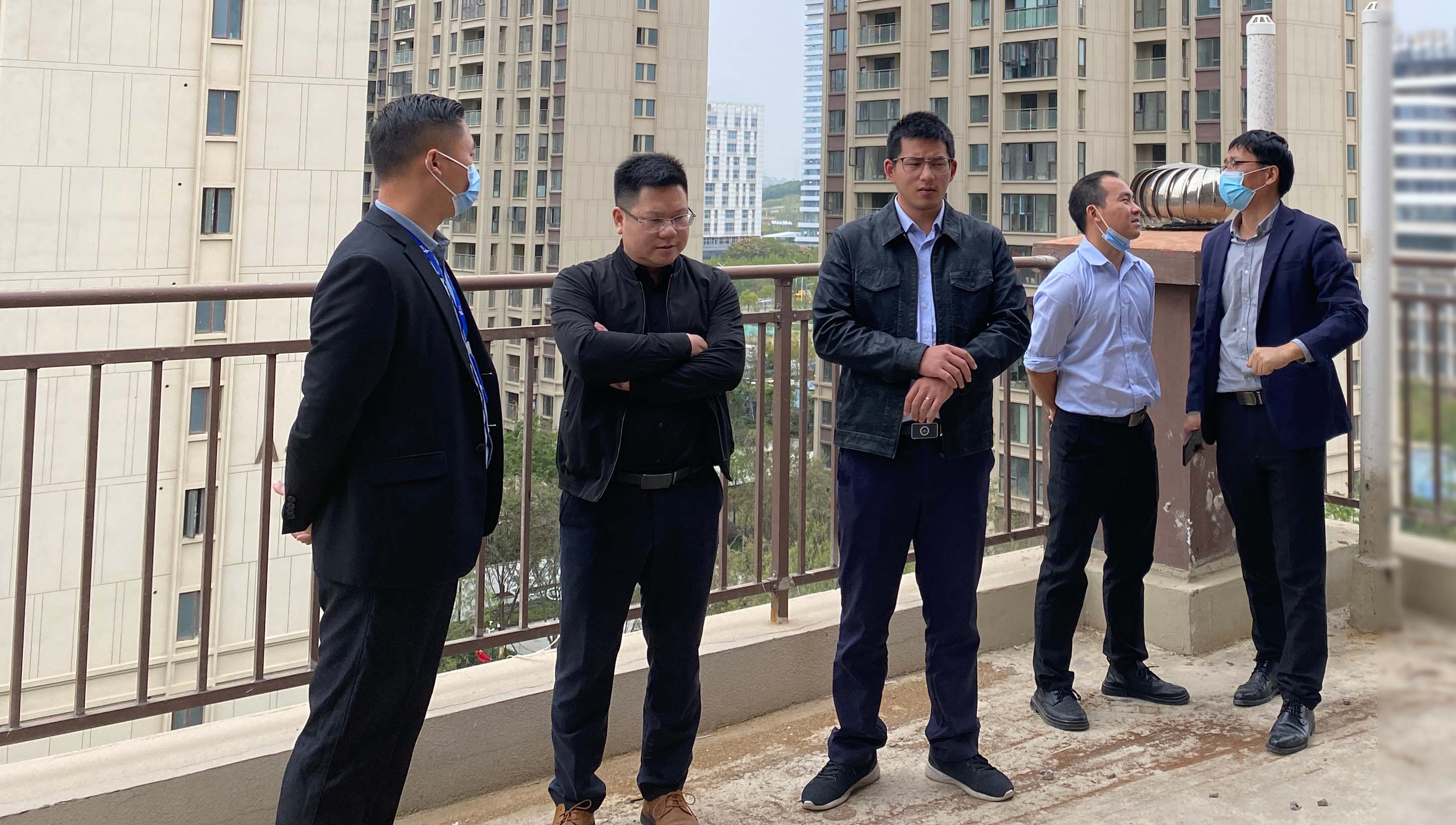客情不迷糊、效劳无小事 | 9001cc金沙以诚为本董事长带队客情回访武汉片区户用项目